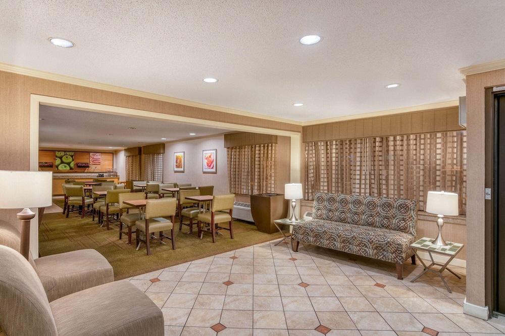 La Quinta By Wyndham Nashville Airport Zewnętrze zdjęcie